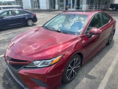 Certified 2018 Toyota Camry SE w/ Moonroof Package