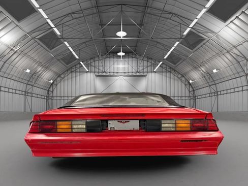 Used 1991 Chevrolet Camaro Z28 RWD image 5