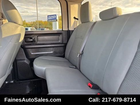 Used 2016 RAM 2500 Tradesman w/ Chrome Appearance Group image 46