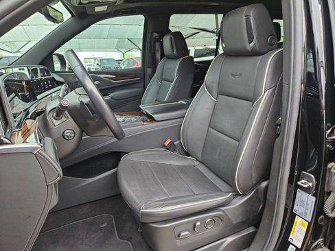 Certified 2024 Cadillac Escalade Premium Luxury RWD image 26