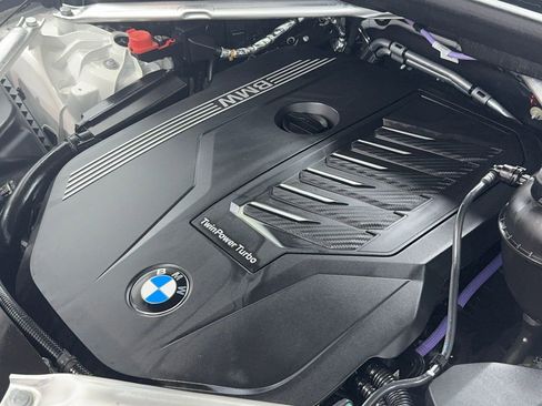 Used 2022 BMW X5 xDrive40i w/ M Sport Package image 58