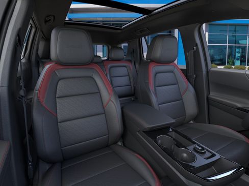 New 2026 Chevrolet Equinox RS w/ Convenience Package III AWD/4WD image 50