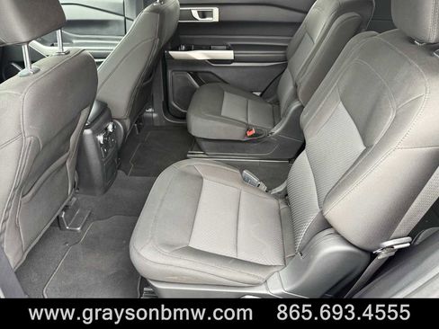 Used 2022 Ford Explorer XLT image 41