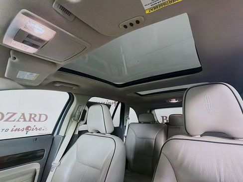 Used 2010 Lincoln MKX 2WD image 25