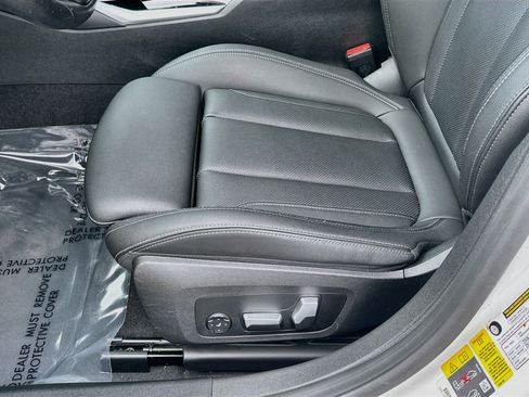 Used 2024 BMW i4 eDrive35 w/ Premium Package RWD image 17