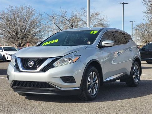 Used 2017 Nissan Murano S w/ Navigation Package image 4