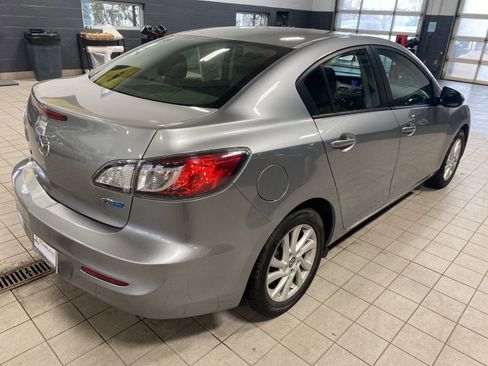 Used 2013 MAZDA MAZDA3 i Touring image 22