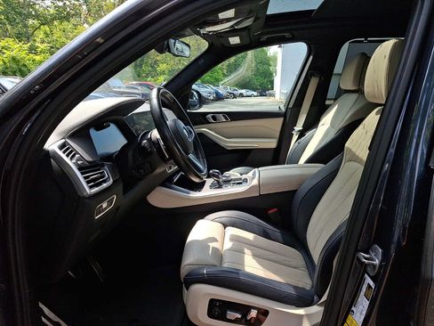 Used 2022 BMW X5 xDrive45e w/ M Sport Package AWD/4WD image 14