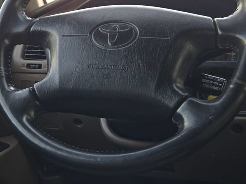 Used 1998 Toyota 4Runner SR5 AWD/4WD image 27