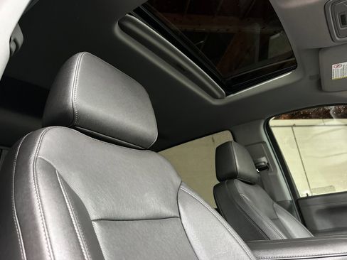 Certified 2023 GMC Sierra 2500 SLT w/ SLT Convenience Package image 20