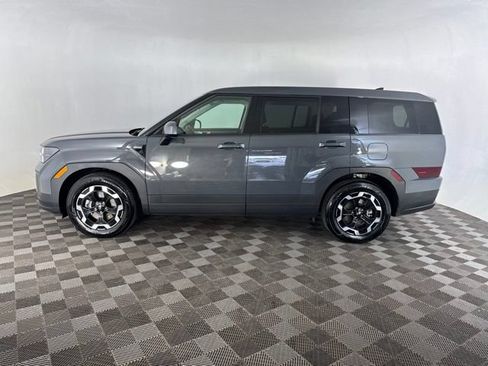 Used 2025 Hyundai Santa Fe SE AWD/4WD image 8