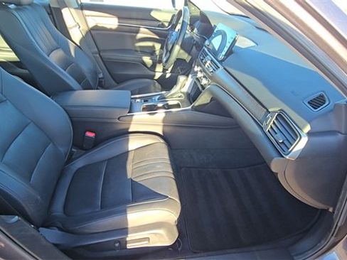 Used 2021 Honda Accord EX-L image 30