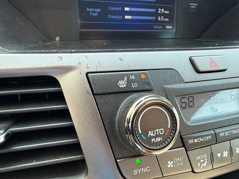 Used 2015 Honda Odyssey Touring image 18