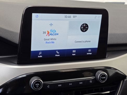 Used 2022 Ford Escape SE image 17