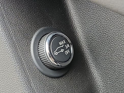 Used 2020 Cadillac XT6 Premium Luxury image 28