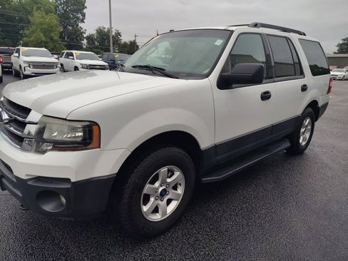 Used 2017 Ford Expedition XL image 4