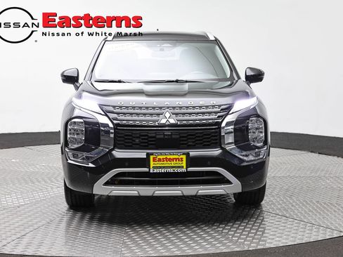 Used 2024 Mitsubishi Outlander SEL AWD/4WD image 2