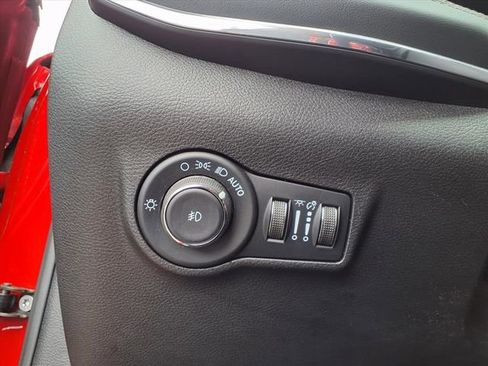 Certified 2022 Jeep Compass Limited w/ (RED) Package image 19