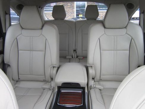 Used 2017 Acura MDX SH-AWD w/ Advance Package image 62