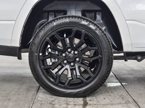 New 2025 RAM 1500 Limited image 11