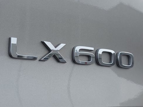 Certified 2022 Lexus LX 600 F Sport image 16