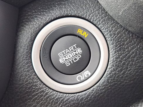New 2026 RAM 5500 Tradesman AWD/4WD image 18
