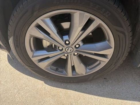 Used 2020 Nissan Murano Platinum w/ Cargo Package image 4