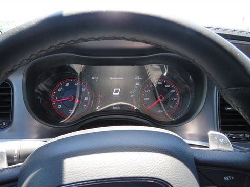 Used 2019 Dodge Charger R/T w/ Plus Group RWD image 33
