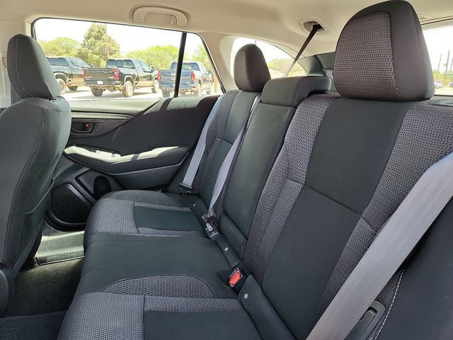 Certified 2025 Subaru Outback AWD/4WD image 11