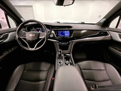 Used 2024 Cadillac XT6 Sport w/ LPO, ONYX Package AWD/4WD image 18