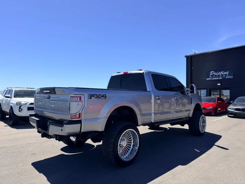 Used 2020 Ford F250 Lariat AWD/4WD image 4