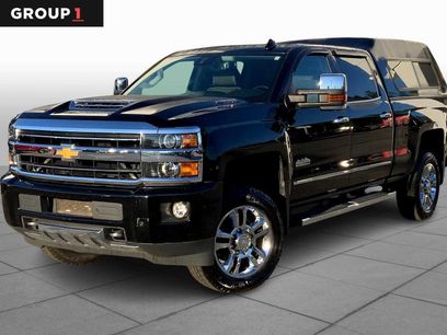 Used 2019 Chevrolet Silverado 2500 High Country w/ Duramax Plus Package