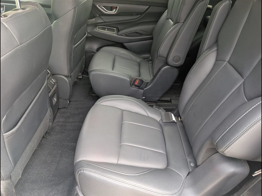 Used 2023 Subaru Ascent Limited AWD/4WD image 7