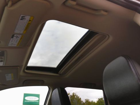 Used 2016 Mitsubishi Outlander SEL AWD/4WD image 10