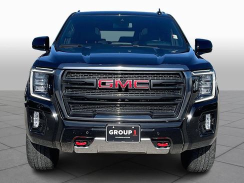 Used 2023 GMC Yukon XL AT4 w/ AT4 Premium Plus Package image 3