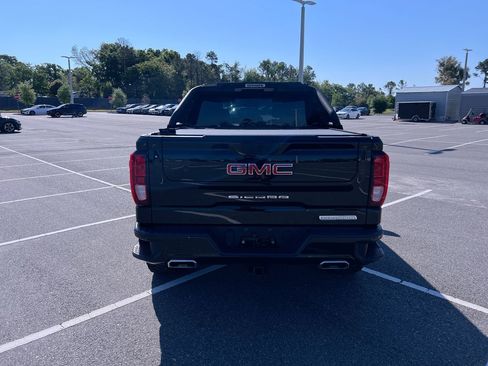 Used 2021 GMC Sierra 1500 Elevation w/ X31 Off-Road Package image 4