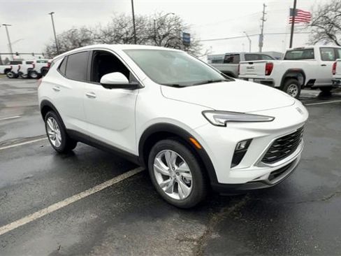 New 2026 Buick Encore GX Preferred w/ Advanced Technology Package image 2