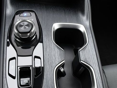 New 2026 Lexus RZ 450e 2WD image 15