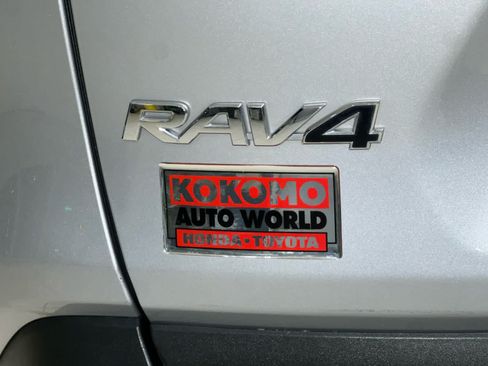 Used 2023 Toyota RAV4 XLE w/ Convenience Package AWD/4WD image 12