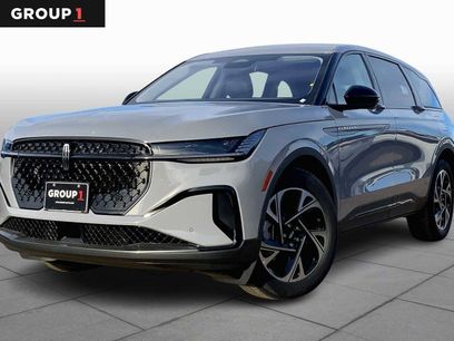 New 2026 Lincoln Nautilus Premier w/ Jet Appearance Package