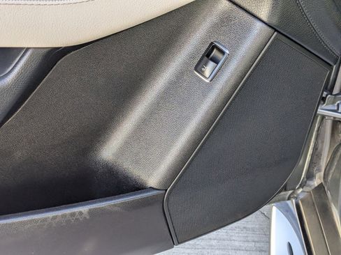 Used 2017 Mercedes-Benz GLE 43 AMG AMG GLE 43 w/ Premium 3 Package image 15