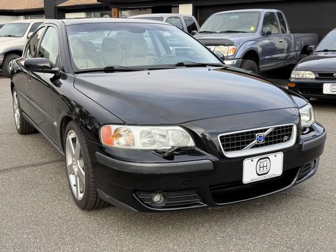 Used 2004 Volvo S60 R AWD/4WD image 37