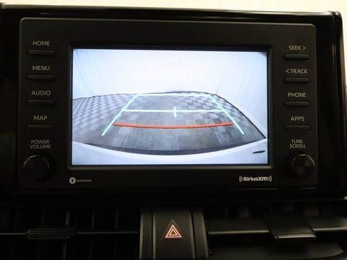 Used 2021 Toyota RAV4 XLE w/ Convenience Package AWD/4WD image 11