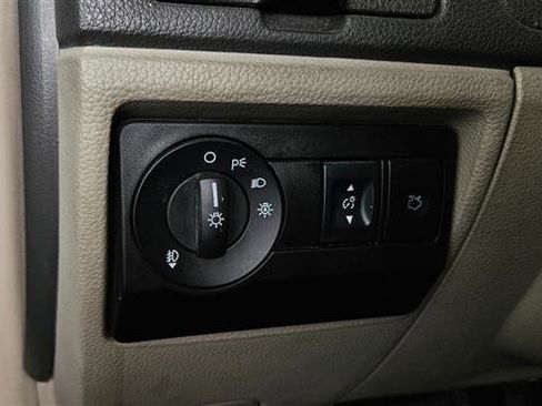 Used 2010 Ford Fusion Hybrid image 9