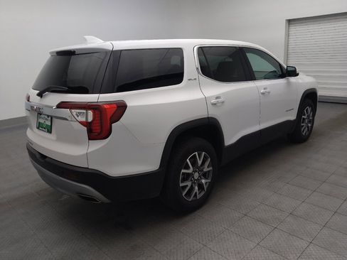 Used 2023 GMC Acadia SLE image 10