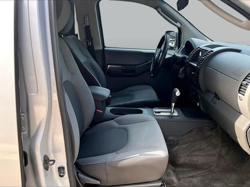 Used 2012 Nissan Xterra X AWD/4WD image 8
