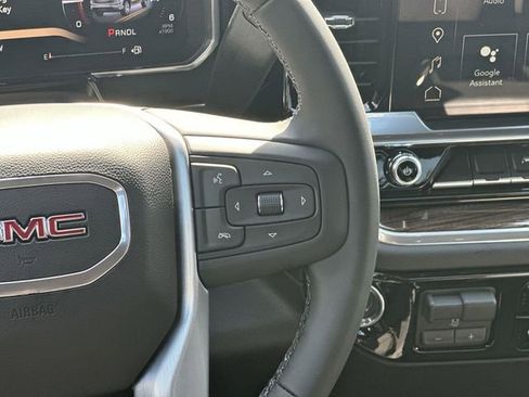 New 2026 GMC Sierra 1500 Elevation image 10