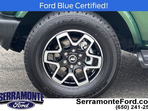 Certified 2025 Ford Bronco Outer Banks AWD/4WD image 30