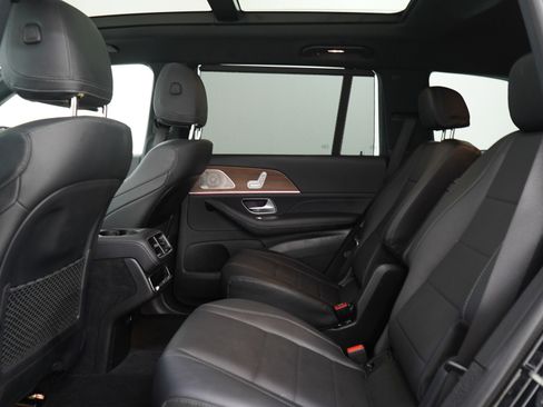 Used 2024 Mercedes-Benz GLS 450 4MATIC image 20