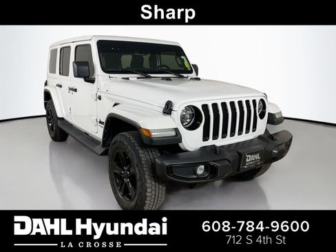Used 2021 Jeep Wrangler Unlimited Sahara AWD/4WD image 1